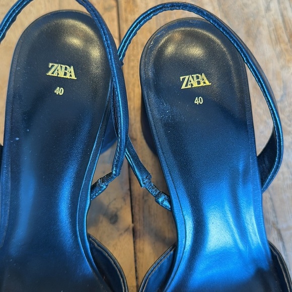 Like New Zara Black Slingback Heels with Gold Detail – Size 40 / 9.5 - Picture 5 of 10